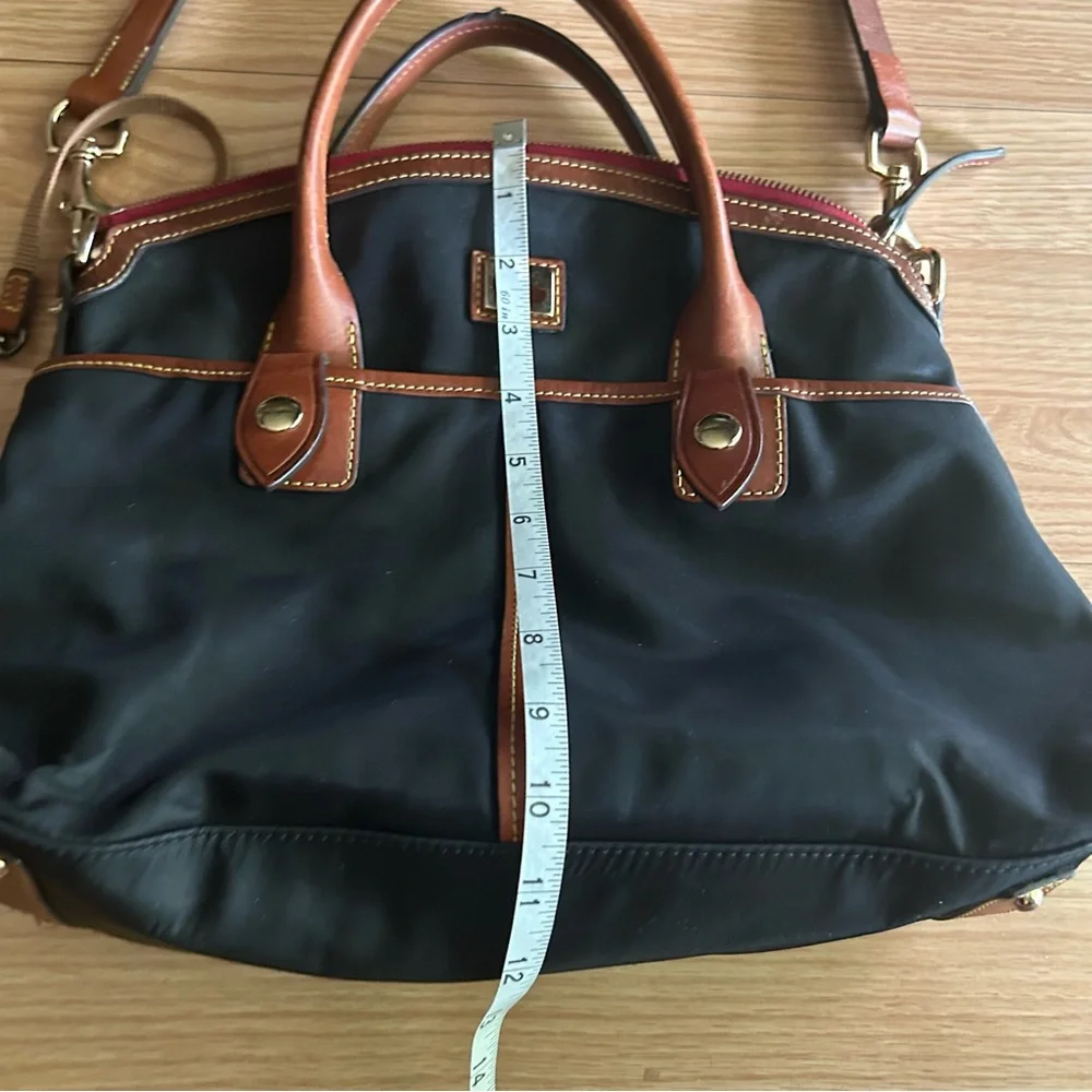 Dooney & Bourke good used